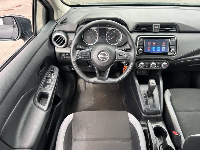 Used 2025 Nissan Versa S FWD image 26