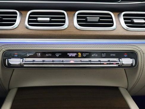 Used 2024 Mercedes-Benz GLE 580 4MATIC image 31