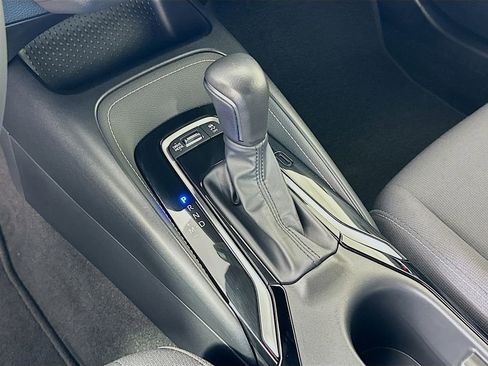 Used 2023 Toyota Corolla SE image 16