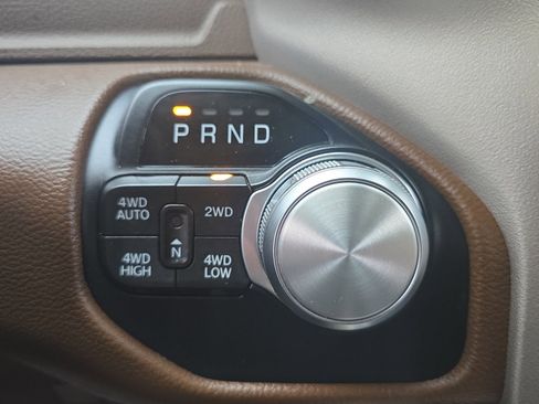 Used 2021 RAM 1500 Laramie AWD/4WD image 20