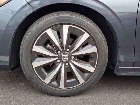 Used 2023 Honda Civic EX image 4