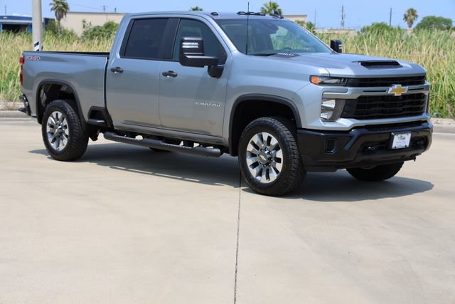 New 2026 Chevrolet Silverado 2500 Custom w/ Custom Value Package AWD/4WD image 1