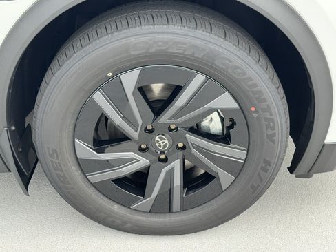 New 2026 Toyota C-HR AWD/4WD image 15