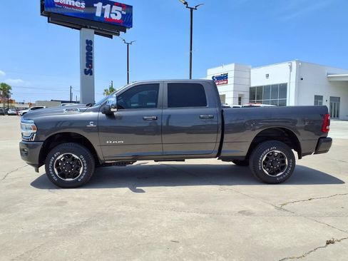 Used 2024 RAM 2500 Laramie w/ Safety Group AWD/4WD image 5