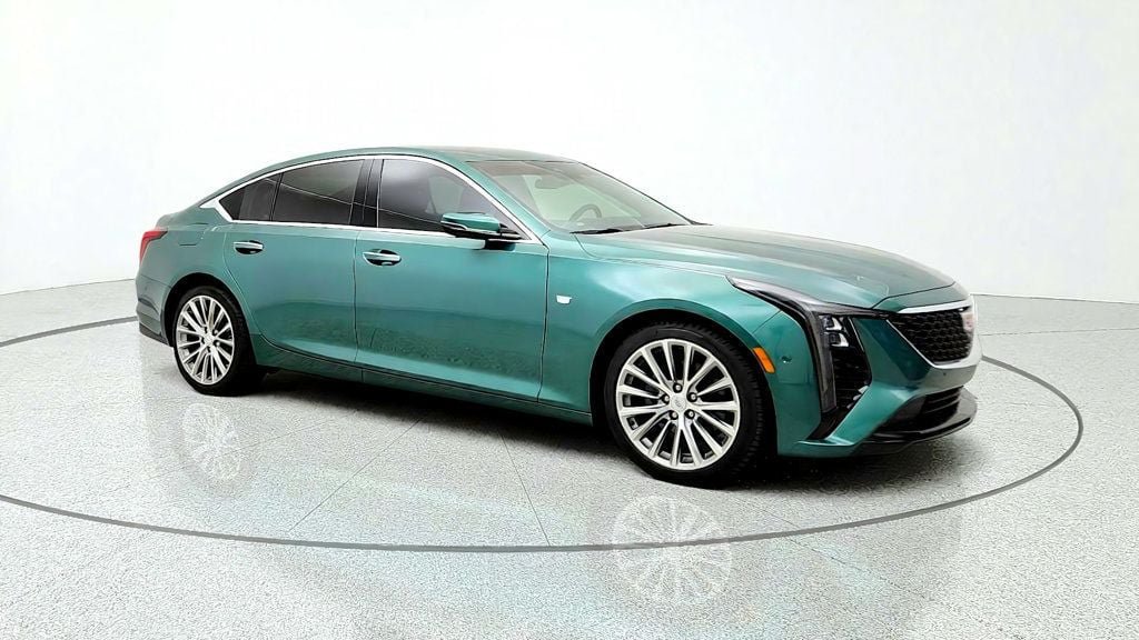 Used 2026 Cadillac CT5 Premium Luxury RWD image 3