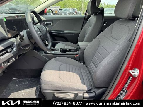 New 2025 Kia K4 EX image 28