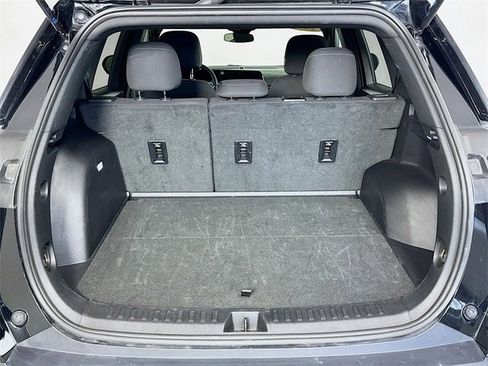 Used 2025 Chevrolet Equinox LT image 26