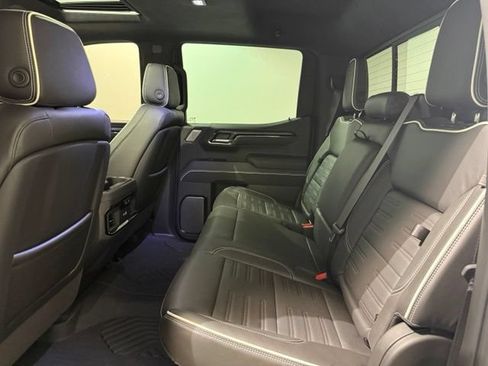 Used 2024 GMC Sierra 1500 AT4X w/ AT4X AEV Edition AWD/4WD image 24