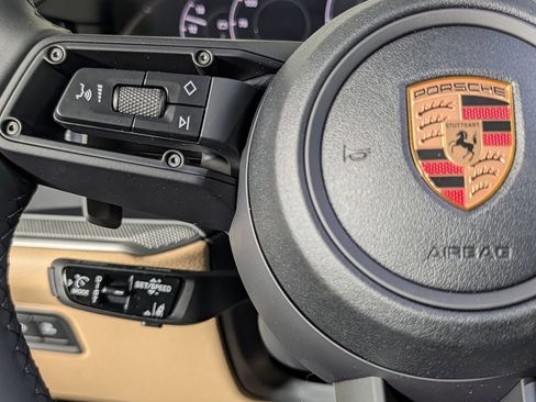 New 2026 Porsche Cayenne AWD/4WD image 39
