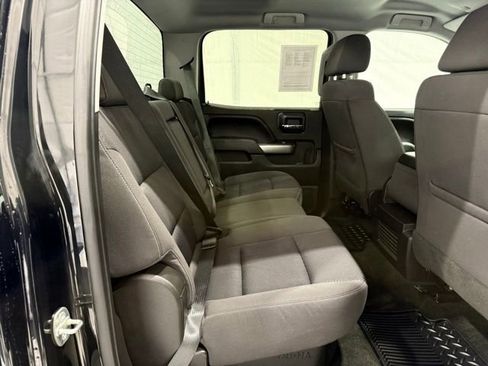 Used 2018 Chevrolet Silverado 1500 LT w/ LT Eassist Package image 25