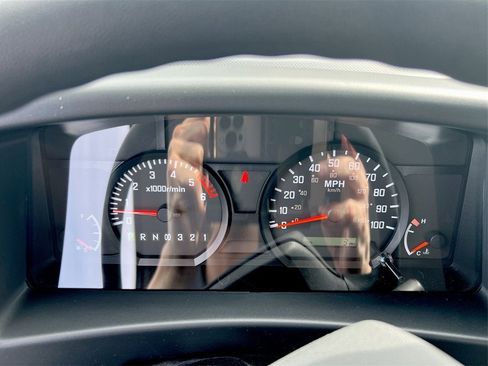 New 2025 Chevrolet Low Cab Forward 5500XG image 11