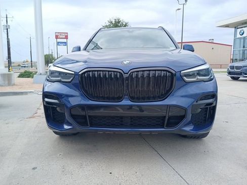 Used 2023 BMW X5 sDrive40i w/ M Sport Package RWD image 2