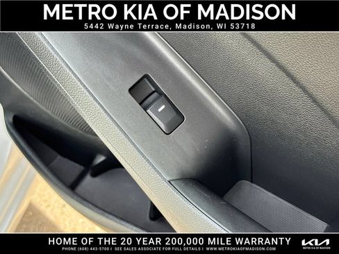 Used 2016 Kia Forte LX FWD image 36