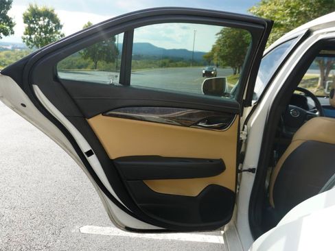 Used 2013 Cadillac ATS Luxury RWD image 15
