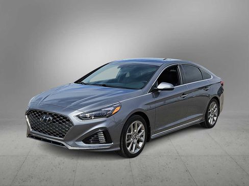 Used 2018 Hyundai Sonata Limited image 4