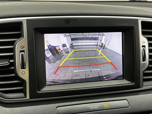 Used 2019 Kia Sportage EX w/ EX Premium Package image 19