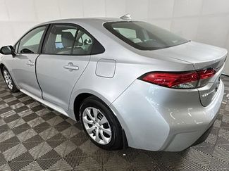 Used 2025 Toyota Corolla LE FWD video 4