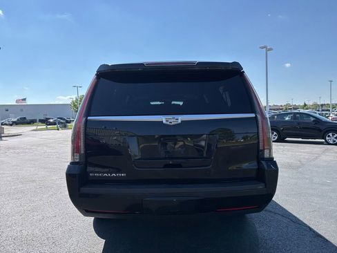 Used 2015 Cadillac Escalade ESV Luxury AWD/4WD image 6