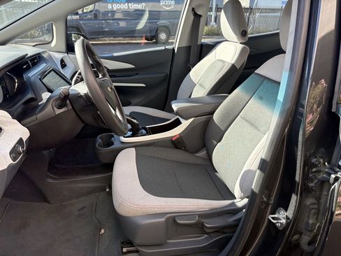 Used 2020 Chevrolet Bolt LT image 10