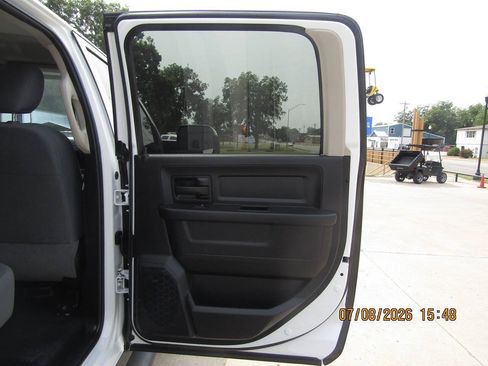 Used 2016 RAM 5500 Tradesman AWD/4WD image 24