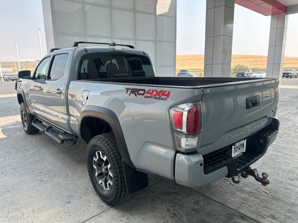Used 2020 Toyota Tacoma TRD Off-Road w/ Technology Package AWD/4WD image 6