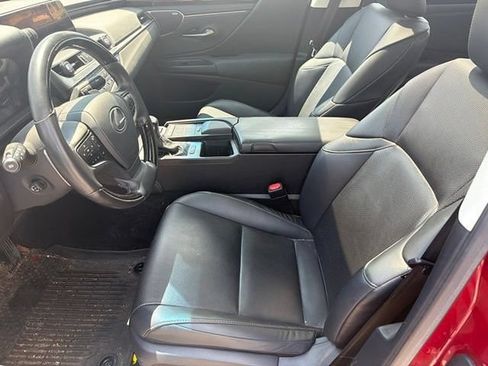 Used 2019 Lexus ES 350 w/ Premium Package FWD image 7