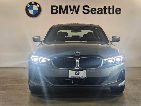 Used 2025 BMW 330i xDrive Sedan w/ M Sport Package image 6