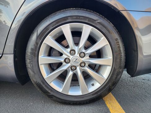 Used 2012 Lexus LS 460 AWD w/ Comfort Pkg image 15