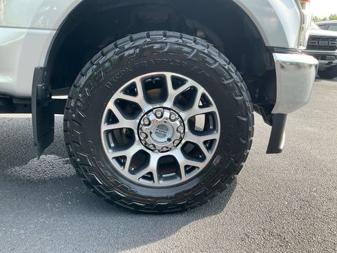 Used 2021 Ford F350 Lariat w/ Lariat Ultimate Package AWD/4WD image 10