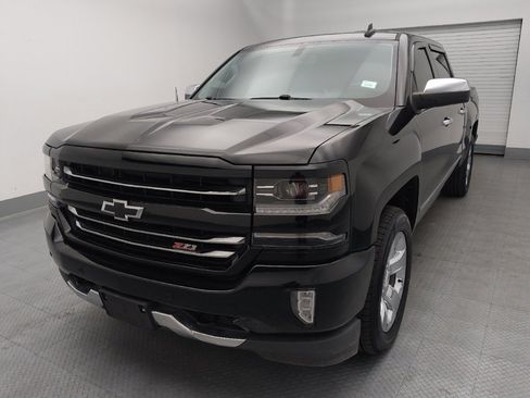Used 2017 Chevrolet Silverado 1500 LTZ Z71 w/ LTZ Plus Package AWD/4WD image 15