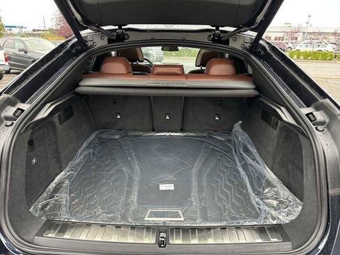 Used 2025 BMW X6 M60i image 15