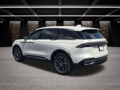 New 2026 Lincoln Nautilus Premier w/ Equipment Group 102A AWD/4WD image 3