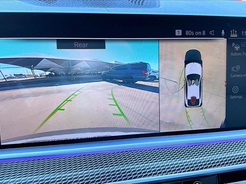 Used 2022 BMW X6 xDrive40i w/ Executive Package image 23