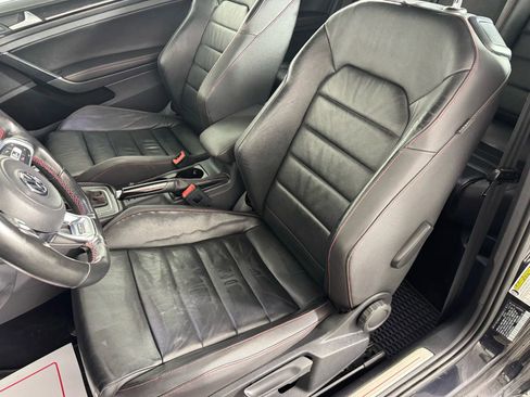 Used 2015 Volkswagen GTI SE w/ Lighting Package (SEL) image 30