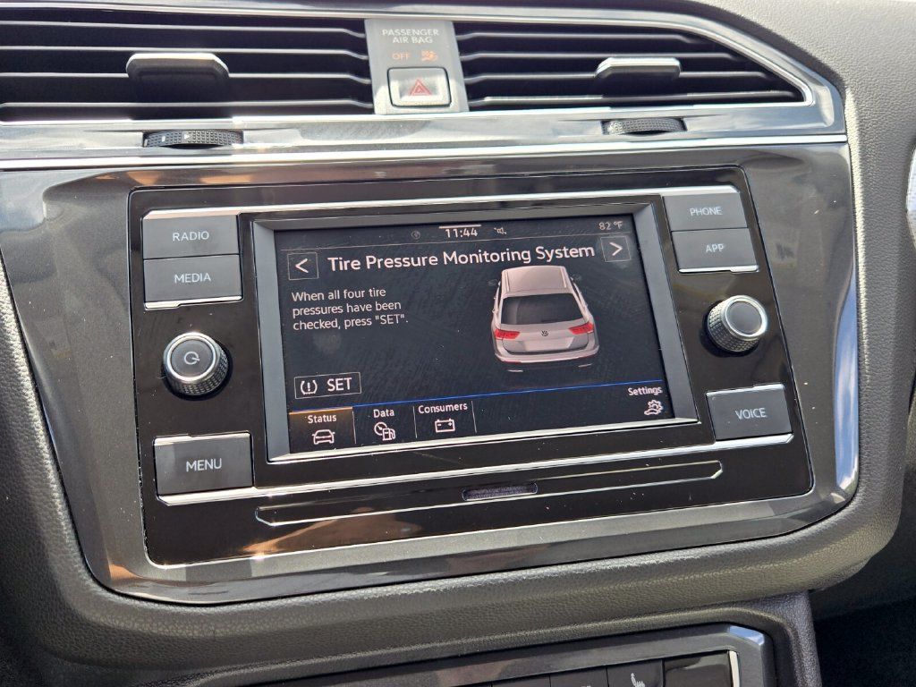 Certified 2024 Volkswagen Tiguan S FWD image 23