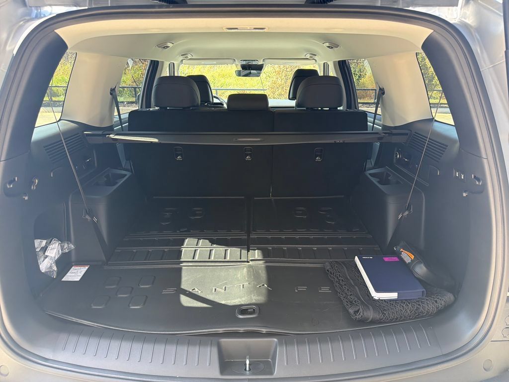 New 2027 Hyundai Santa Fe SEL AWD/4WD image 31