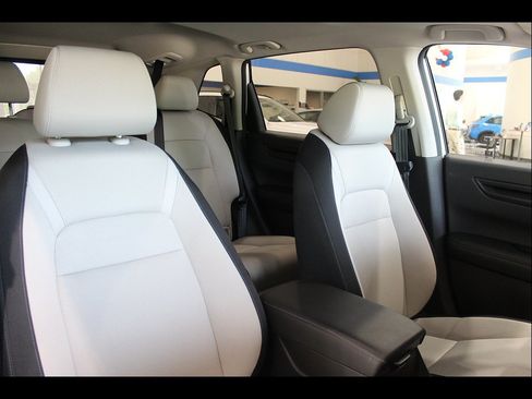 Certified 2025 Honda CR-V EX image 24