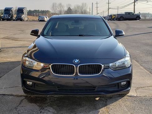 Used 2016 BMW 320i xDrive Sedan image 9