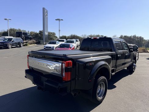 Used 2024 Ford F350 Limited image 6