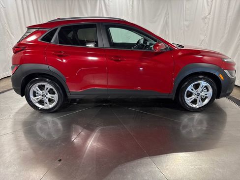 Used 2023 Hyundai Kona SEL w/ Convenience Package image 9