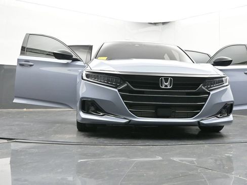 Used 2021 Honda Accord Sport image 87