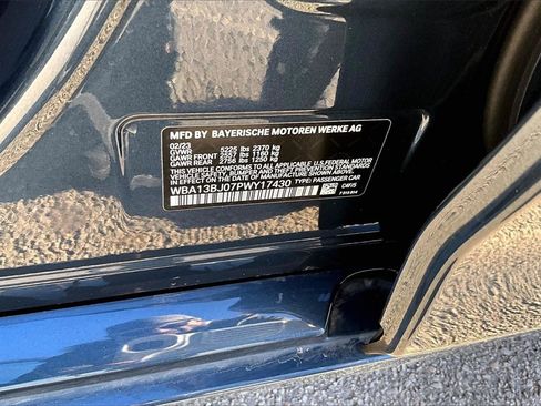 Used 2023 BMW 530i xDrive w/ Premium Package image 18