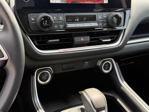 Used 2026 Toyota Grand Highlander FWD image 22