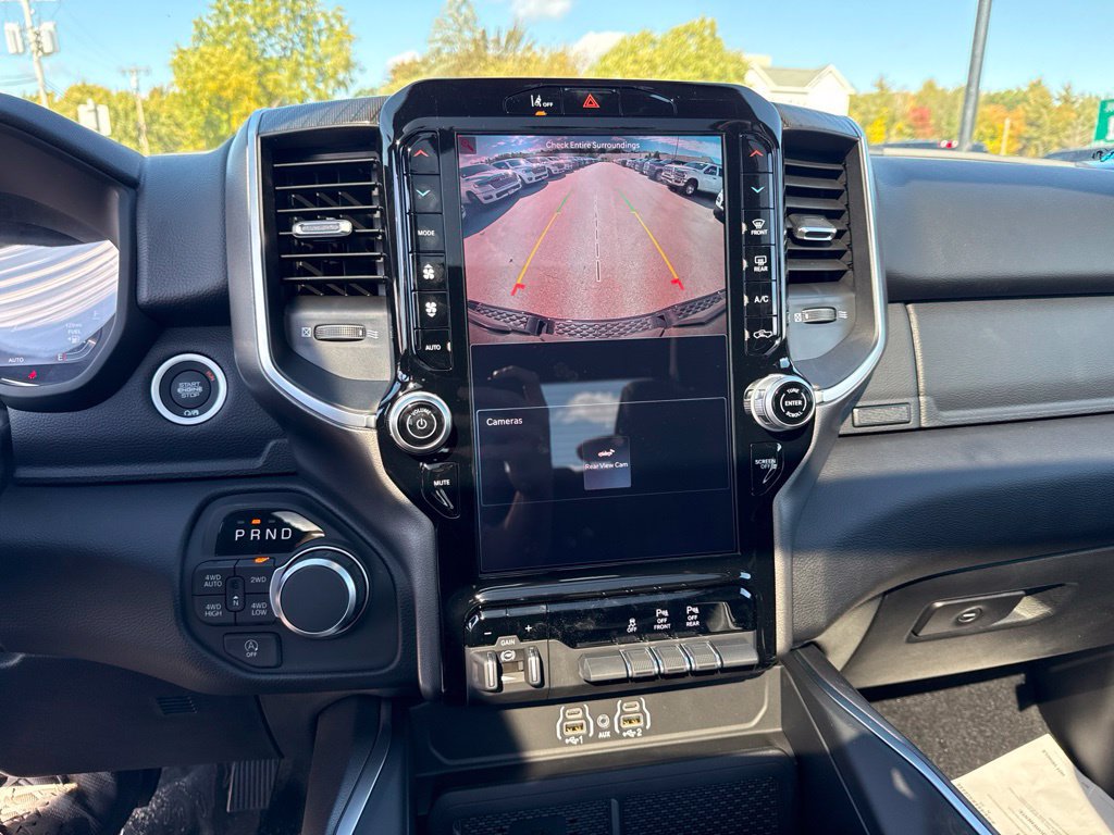 New 2026 RAM 1500 Big Horn AWD/4WD image 13