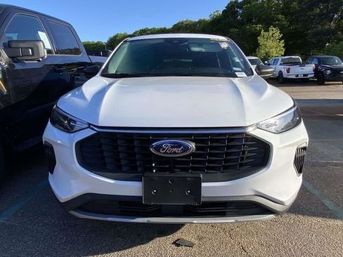 Used 2024 Ford Escape Active w/ Tech Pack #1 image 2