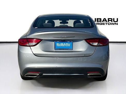 Used 2016 Chrysler 200 Limited image 6