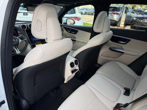 New 2026 Mercedes-Benz GLC 300 4MATIC image 25