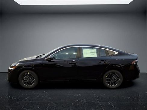Certified 2026 Nissan Sentra SV w/ Floor Mat Package FWD image 9