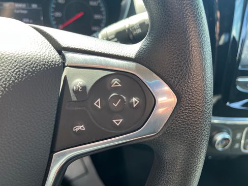 Used 2019 Chevrolet Traverse LS FWD image 22