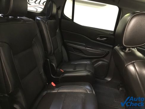 Used 2019 GMC Acadia SLT image 33